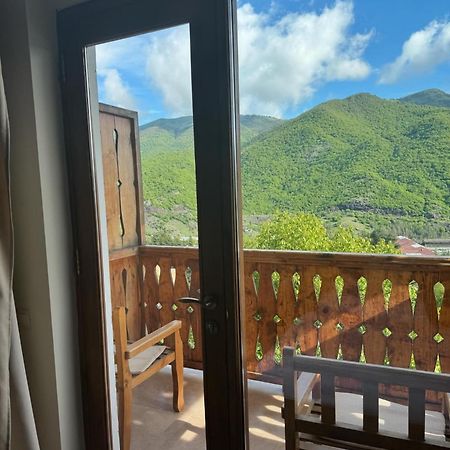 Verin Tun Dilijan Exterior foto