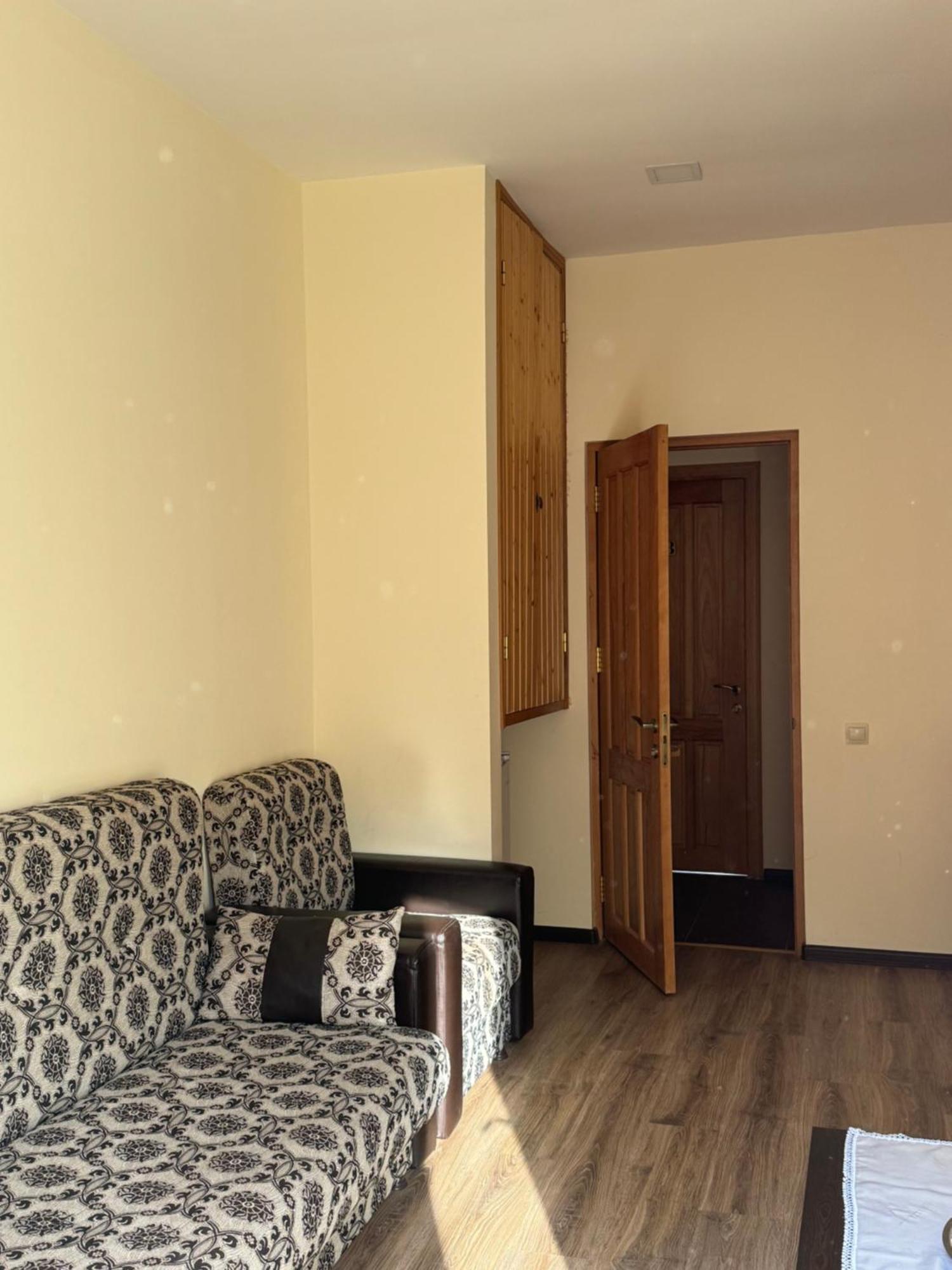 Verin Tun Dilijan Exterior foto